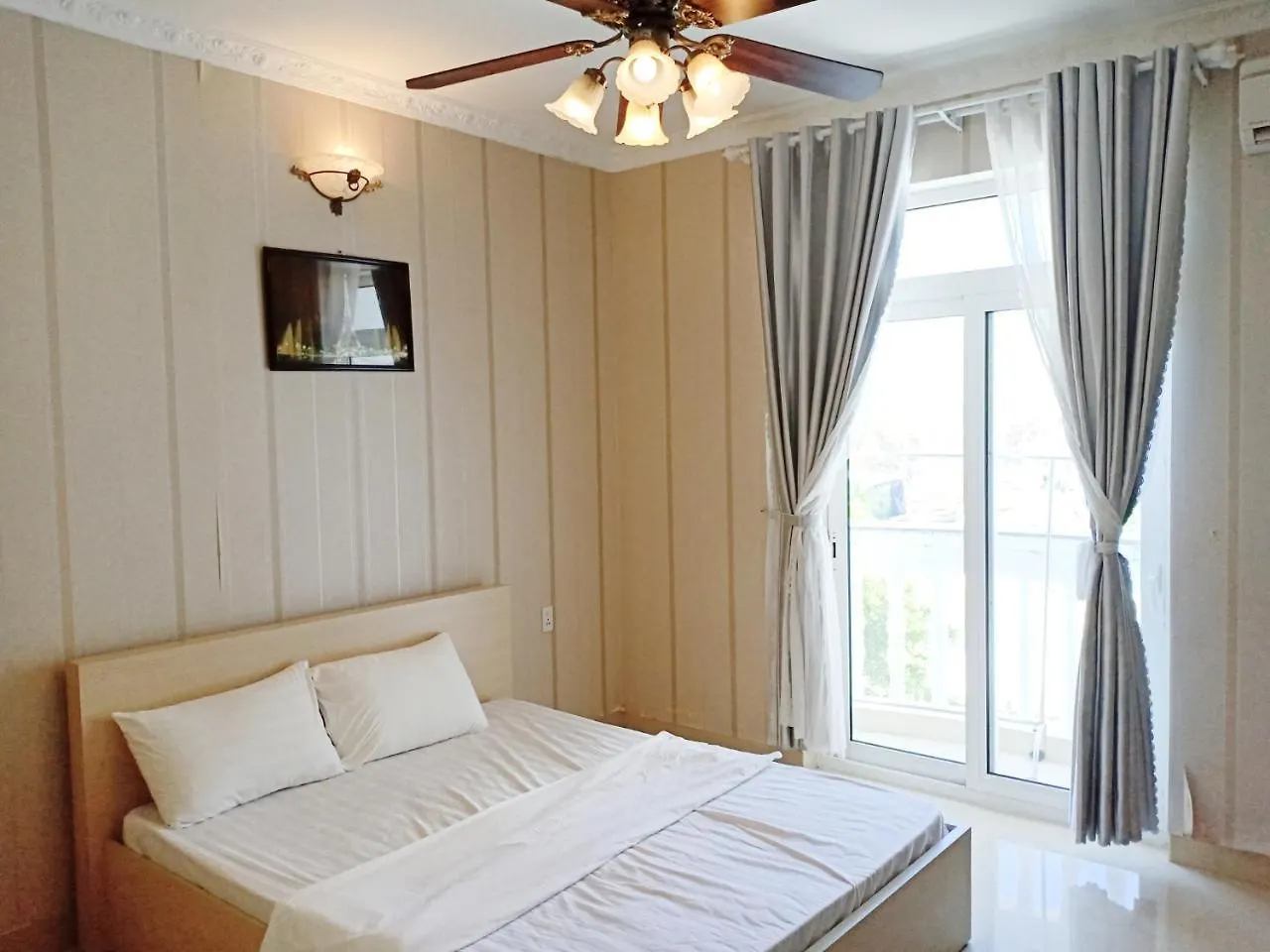 Nha Trang Star Villa Hotel 3*, נה טראנג